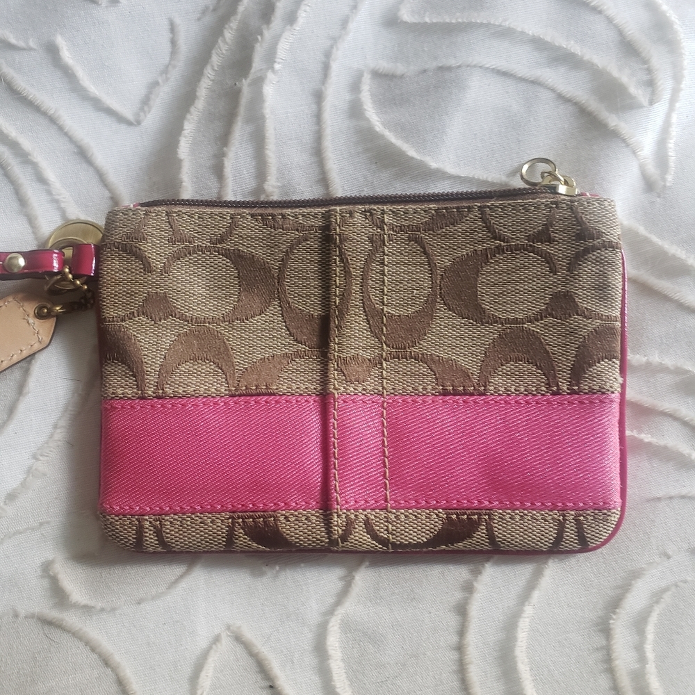 Coach Wristlet - Picture 2 of 4